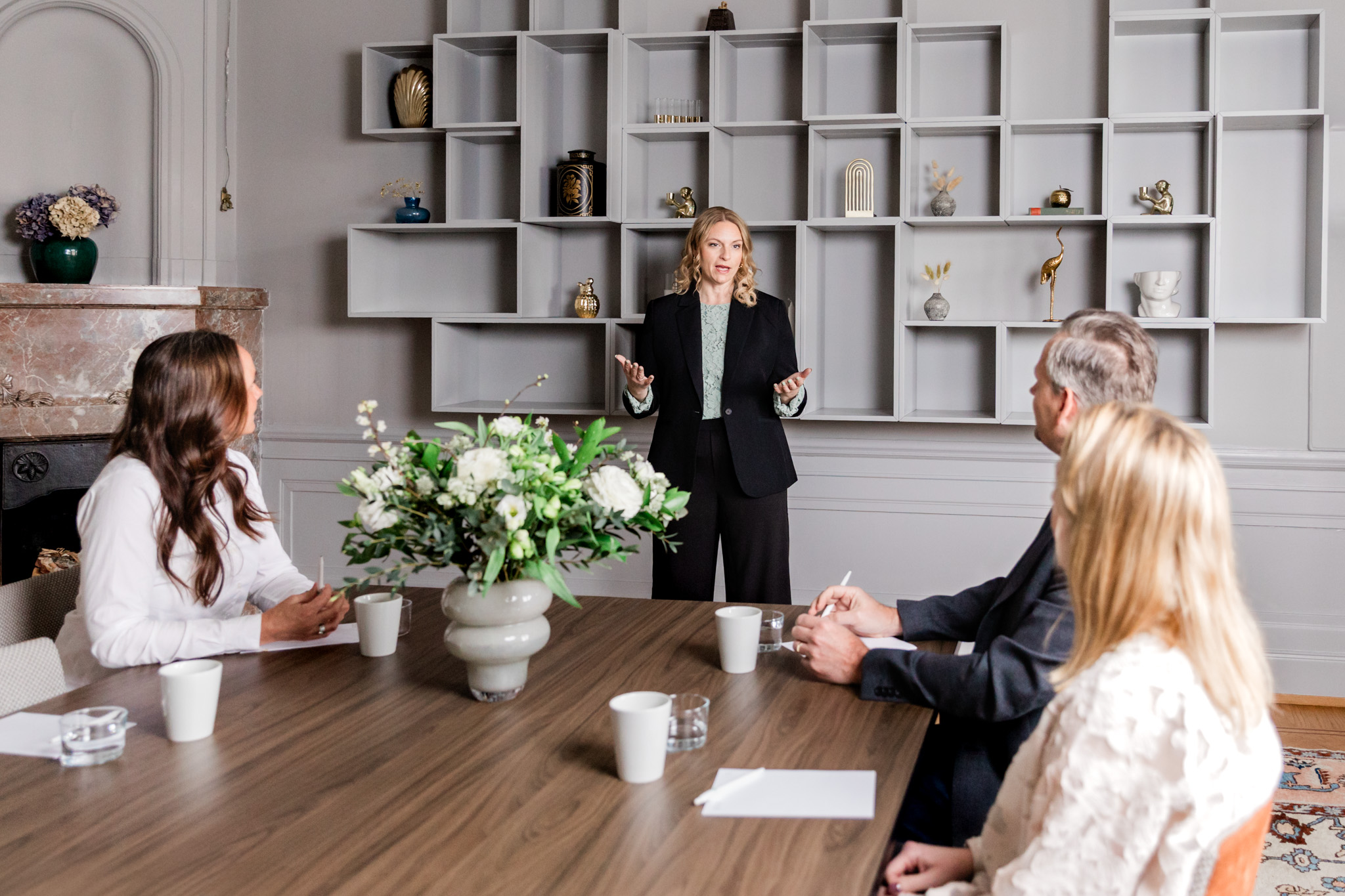 LEADERSHIP & MARKETING CONSULTING with Frida Elisson